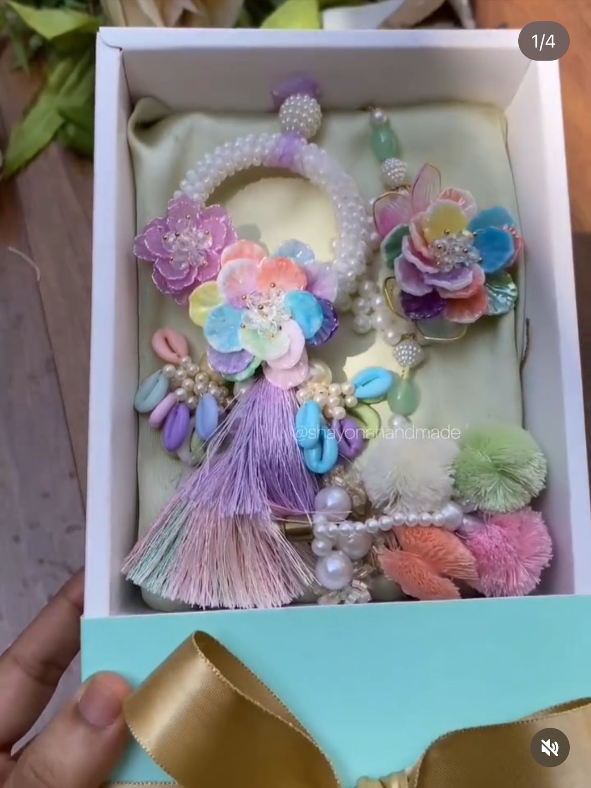 Pushprang – Multicolour Premium Rakhi
