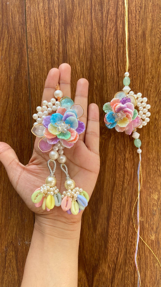 Phoolbandhan – Elegant Rakhi Pair
